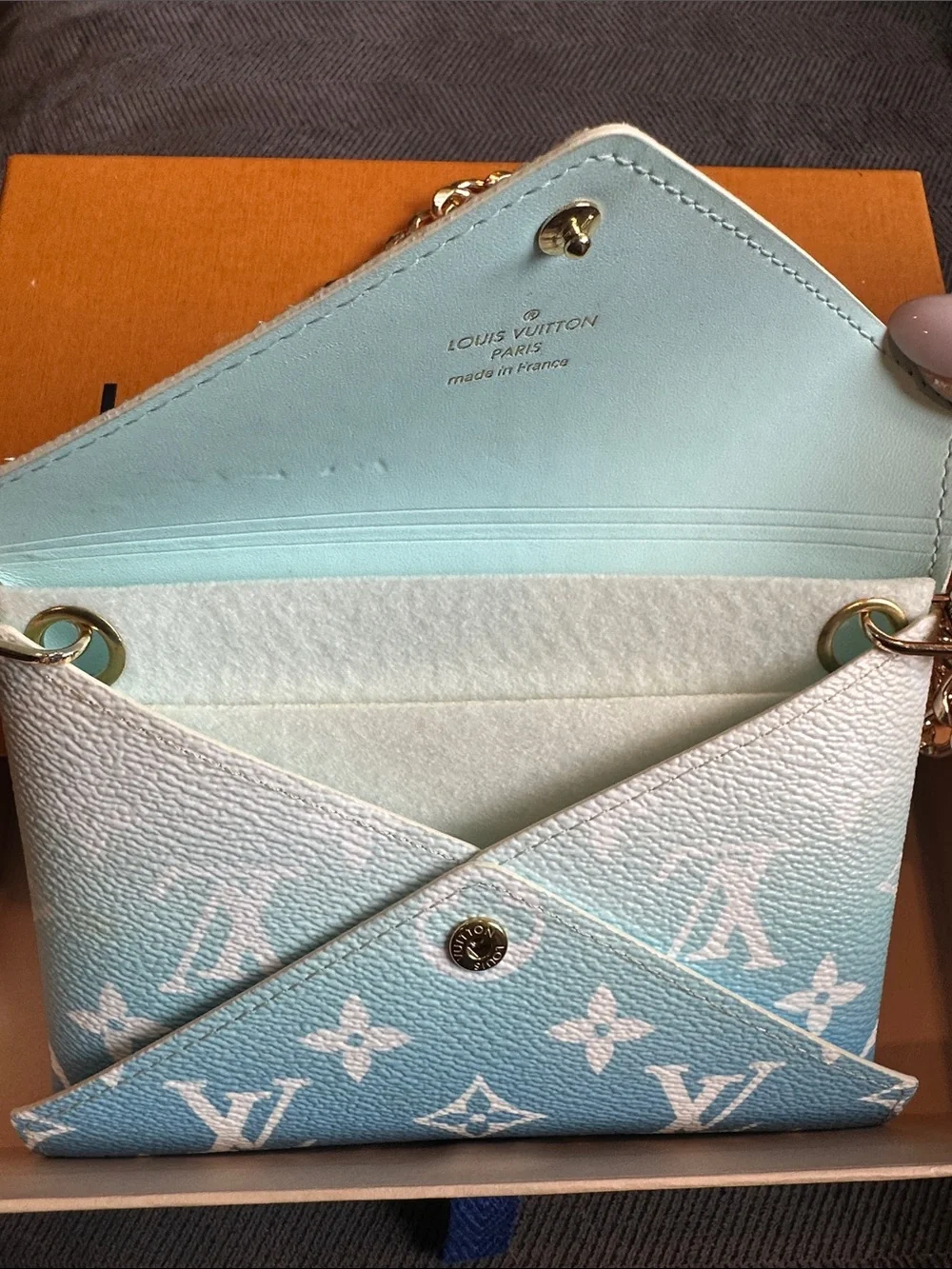Louis Vuitton Kiragami Medium pouch